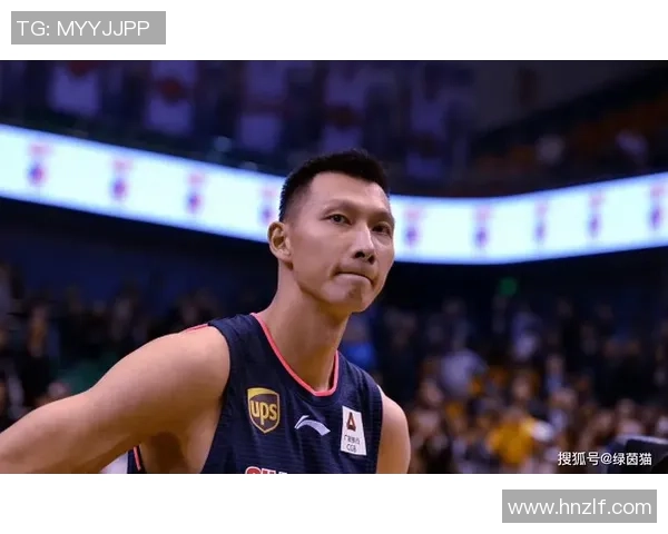 易建联的篮球传奇之路:从青涩少年到国家队核心的成长历程与辉煌成就